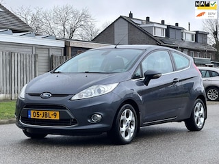 Ford Fiesta 1.25 Titanium 1e Eigenaar*Cruise*Clima*Trekhaak*NAP*LM velgen*Dealer onderhouden*