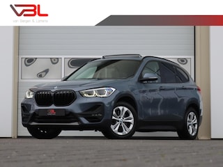 BMW X1 xDrive25e High Executive | Panoramadak | Memory | SOH 86%