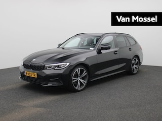 BMW 3-serie Touring 320i High Executive | Automaat | Navigatie | Climate Control | Stoelverwarming | Parkeersensoren |