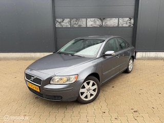 Volvo S40 1.8 Momentum Airco Nieuwe APK 07-03-2027 NAP