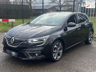 Renault Mégane 1.3 TCe Bose Automaat LED Carplay Camera Ambient