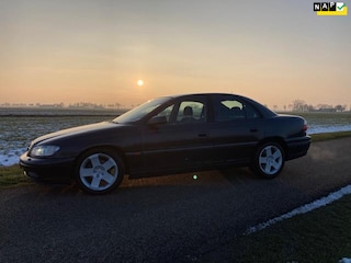 Opel Omega 2.5i V6 Sport 1e eigenaar, zeer goede conditie,NAP, Origineel Nederlands
