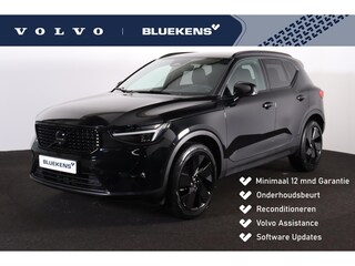 Volvo XC40 B3 Plus Black Edition - IntelliSafe Assist & Surround - 360º Camera - Harman/Kardon audio - Verwarmde voorstoelen & stuur - Parkeersensoren voor & achter - Elektr. bedienb. voorstoelen met geheugen links - Draadloze tel. lader - Extra getint glas - 20' LMV