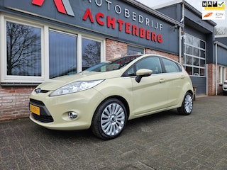 Ford Fiesta 1.6 Titanium Trekhaak! Airco/Clima! Cruise Control! Leuke Auto! NAP! PDC!