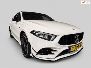 Mercedes-Benz A-klasse 250 e Business Solution AMG Limited - Widescreen - Sfeerverlichting - Camera - Stoelverw - Cruise