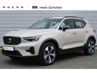 Volvo XC40 2.0 B4 Mild Hybrid Plus Dark | All-Season Banden | Verwarmbare Voorruit | Elektrisch Verstelbare Voorstoelen | Inklapbare Trekhaak | Keyles Entry | Elektrische Achterklep | BLIS | Harman/Kardon Audio | Parkeersensoren Voor & Achter | Achteruitrijcamera | Adaptieve Cruise Control | Pilot Assist | Stoelverwarming | Stuurverwarming