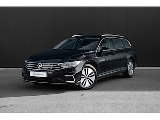 Volkswagen Passat Variant 1.4 TSI PHEV GTE Business | Trekhaak | Achteruitrijcamera | Adaptive Cruise |