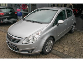 Opel Corsa 1.2-16V Essentia|AIRCO