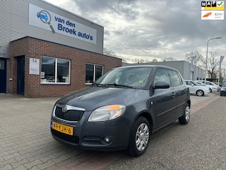 Skoda Fabia 1.2-12V Tour