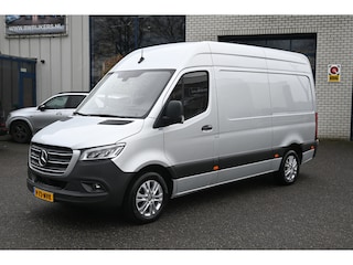 Mercedes-Benz Sprinter 317 CDI L2H2 RWD Led, MBUX 10.25, Geveerde stoel, Etc.