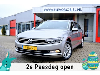 Volkswagen Passat Variant 1.6 TDI Connected Series Navi|Clima|LMV|PDC