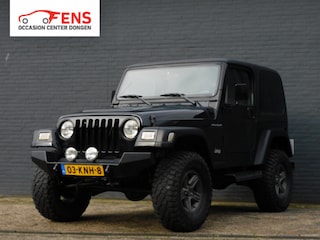Jeep Wrangler 4.0i HARDTOP SAHARA CABRIO 4X4! BF GOODRICH! 4 ZITPLAATSEN! YOUNGTIMER!