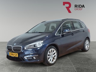 BMW 2-serie Tourer 220d Executive | Automaat | Pano dak