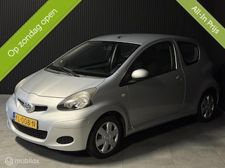 Toyota Aygo 1.0-12V Comfort - Airco - Nieuwe APK -