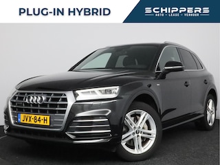 Audi Q5 50 TFSI e quattro S-line | Glazen schuif-kanteldak | Achteruitrijcamera |