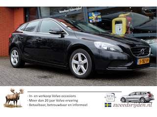 Volvo V40 1.6 D2 115 pk Momentum, Navi, Bluetooth