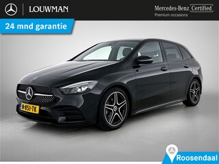 Mercedes-Benz B-klasse 180 AMG Automaat AMG | Night Pakket | Ledkoplampen | Achteruitrijcamera | Sfeerverlichting | Stoelverwarming voor. Inclusief 24 maanden Mercedes-Benz Certified garantie voor Europa.