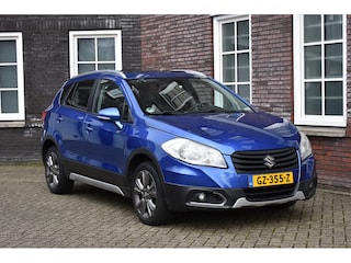 Suzuki SX4 1.6 Exclusive AllGrip Wij zijn op afspraak geopend! Graag bellen voor uw komst.