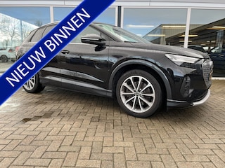 Audi Q4 40 Advanced edition 77 kWh/Carplay/20inch/Camera/LED