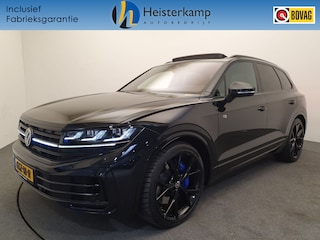 Volkswagen Touareg 3.0 TSi eHybrid 463 PK 4MOTION R Panoramadak, Trekhaak, Head Up, Massage