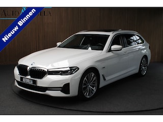 BMW 5-serie Touring 530e xDrive Panodak Leder Camera Memory ACC Elektr. achterklep Virtual Carplay LED Stoelverwarming DAB