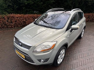 Ford Kuga 2.5 20V TITANIUM AWD 200PK TREKHAAK PANO/LEER/ACARPLAY/NAV/CAM