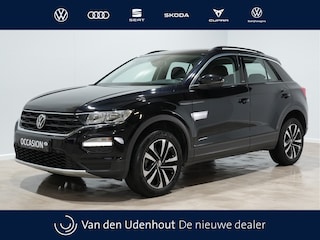 Volkswagen T-Roc 1.5 TSI 150pk DSG United Clima Navigatie 17"velgen PDC