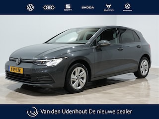 Volkswagen Golf 1.0 eTSI 110pk DSG Life Business Navigatie Massage Pdc Memory