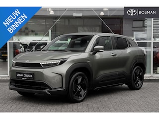 Toyota Urban Cruiser Dynamic 61 kWh