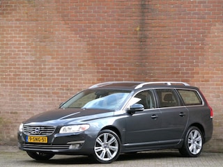Volvo V70 3.0 T6 AWD Summum Schuifdak / Xenon / Trekhaak / Premium sound