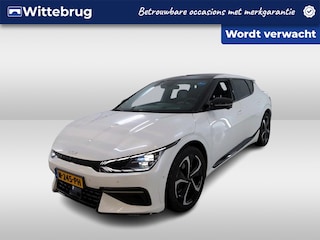 Kia EV6 GT-Line AWD 77.4 kWh / Pano / Navigatie / Camera / Afneembare trekhaak / Lichtmetaal 20 inch /