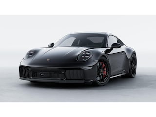 Porsche 911 Carrera 4 GTS