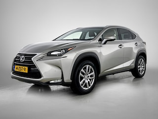 Lexus NX 300h AWD Luxury Line Trekhaak afneembaar | Stoelverwarming | Leder | 18 inch velgen |  Park Assist |