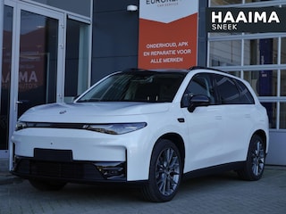 Leapmotor C10 REEV Design 28.4 kWh | 1500 trekgewicht | Nieuw uit voorraad Leverbaar | Panoramadak | Camera | 20 inch | Elektrische achterklep