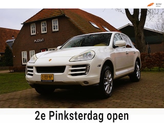 Porsche Cayenne 3.6 Aut. | BTW Auto | Slechts 132.000KM | Specialist onderhouden | Xenon | Schuifdak | Keurige staat | Leder |