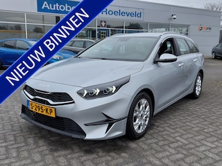 Kia Ceed Sportswagon 1.0 T-GDi 120pk Automaat MHEV DynamicLine | Navi | Apple Carplay+Android Auto | Clima | Cruise | Led Koplampen | Pdc+Camera | Rijstrook+Licht+Regensensor | 16''lm
