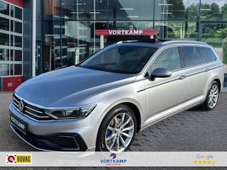 Volkswagen Passat 1.4 TSI DSG GTE PANODAK/360CAM/ACC/ELEKKLEP/STOEL+STUURVERW/MEM