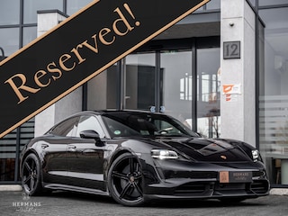Porsche Taycan Turbo S 93 kWh / Ceramic / HUD / Passenger / Burmester / 18-Way