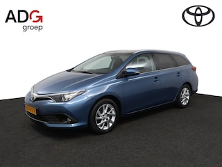 Toyota Auris Touring Sports 1.2T Trend | Airco | Cruise Control | 1300 kg trekgewicht | Trekhaak | Achteruitrijcamera |