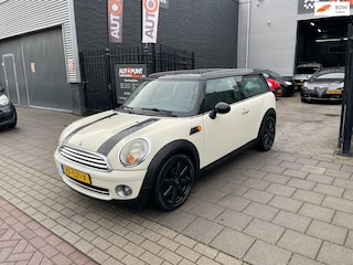 Mini Clubman 1.6 Cooper Airco 6Bak PDC NAP APK 1 Jaar
