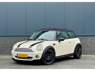 Mini Cooper 1.6 Airco | Panorama | nieuw APK