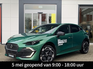 Renault Clio 1.8 Hybrid 160 techno | Pack Premiere t.w.v. €1.400,- | Stoelverwarming | Dodehoekdetectie | 3D Around view camera
