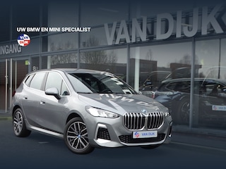 BMW 2-serie Tourer 225e M Sportpakket Adaptief M-onderstel Sportstoel DAB Parkeerhulpsysteem 18''LM Velgen