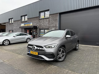 Mercedes-Benz GLA 250 e Business Solution AMG Limited | 2E EIGENAAR | 12MND GARANTIE | PANODAK | LED | DAB | SFEERVERLICHTING | MEMORY |