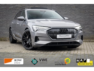 Audi e-Tron 55 quattro advanced 95 kWh S-Line Grey & Black