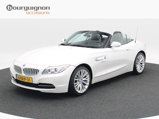 BMW Z4 Roadster sDrive18i Executive 157 Pk | Elektrisch Cabrio Dak | Bruin Leder | Stoelverwarming | Navigatiesysteem | Bi-xenon | 18 Inch | 84.819 Km!