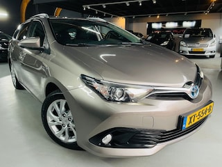Toyota Auris Touring Sports 1.8 Hybrid Aspiration KLIMA NAVI