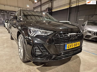 Audi Q3 45 TFSI e S-Line - Virtual - CarPlay - Camera - Stoelverw - 20 inch - Elektr Trekhaak