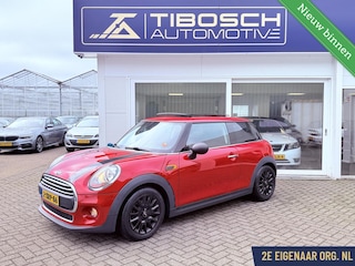 Mini Cooper 1.2 NIEUW model PANORAMA NAVI KEYLESS open/close