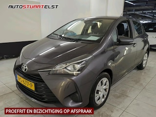 Toyota Yaris 1.0 VVT-i Aspiration 1e Eigenaar | NAP | BTW | volledig Onderh | Brake Assist | Camera | Bots | Multifunctioneel Stuur | Airco |